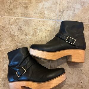 Black Leather Ankle Boots with Wooden Heel